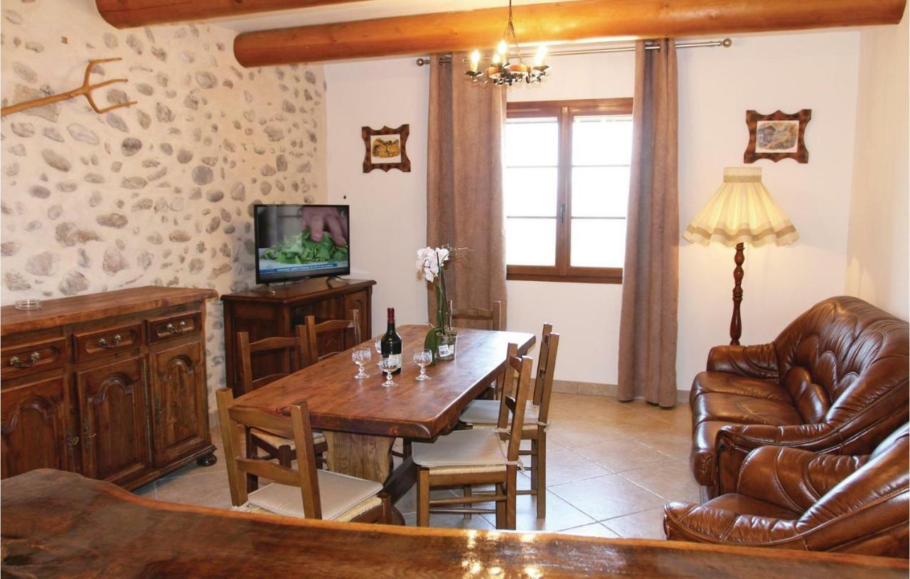 2 Bedroom Awesome Home In Sigoyer Sigoyer  Εξωτερικό φωτογραφία